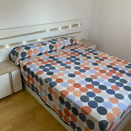 Atico Con Piscina Carril Apartman